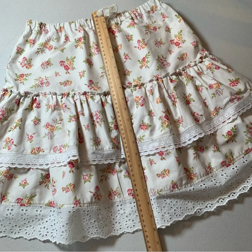 HANDMADE Ruffly Roses Mini Skirt - Picture 9 of 9